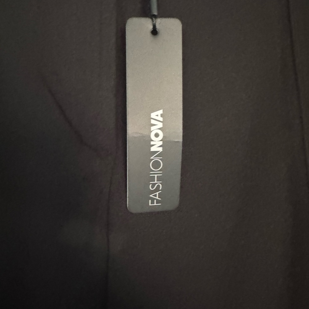 Fashion nova dress pants (size large) - Picture 2 of 5